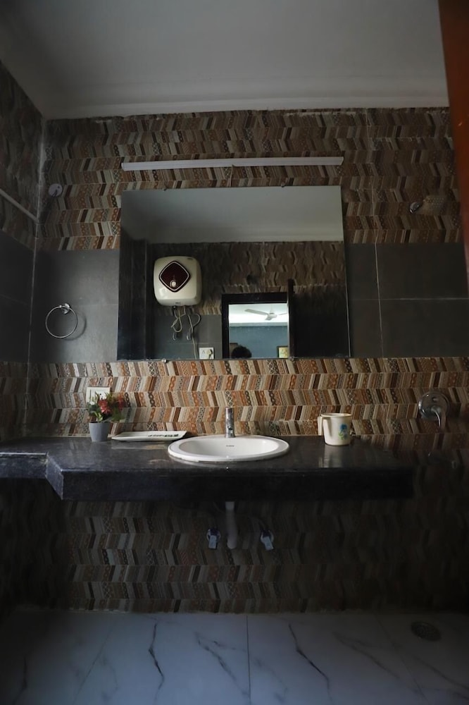 the hotel vagmi