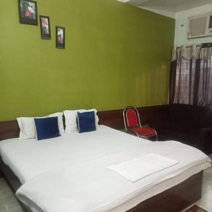hotel oasis palace