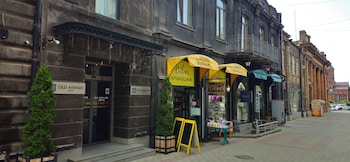 Old Avenue Hotel,,3 star