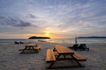 cenanghill beachfront langkawi