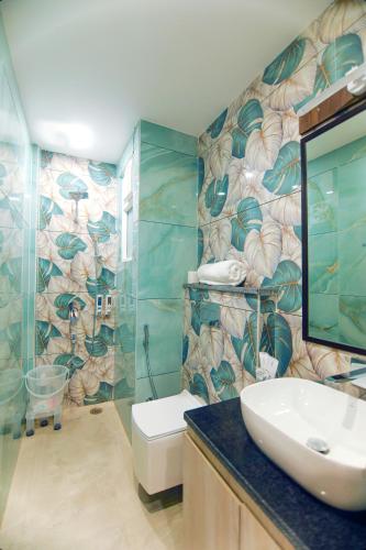 white panda hotels paarth grand