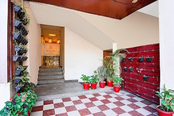 pleasant city view stays railway station dehradun