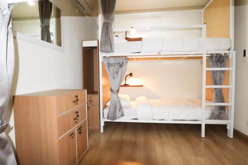 vintana siam hotel bangkok