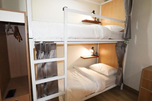 vintana siam hotel bangkok