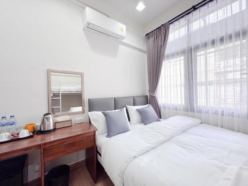 vintana siam hotel bangkok