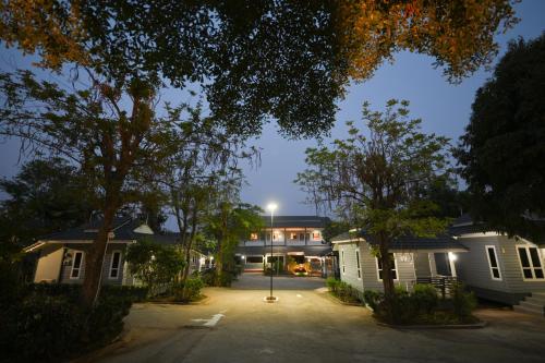 mina resort and spa