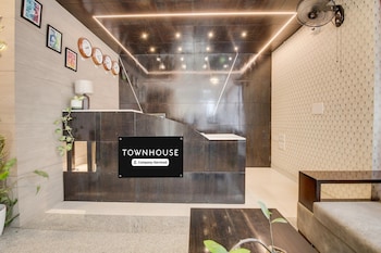 cosy stays at hbr layout