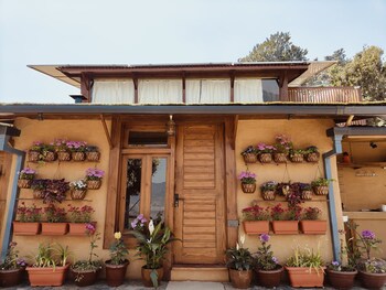 snovika the organic farm and stays