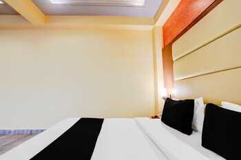 luxury stays at mussorie foothills