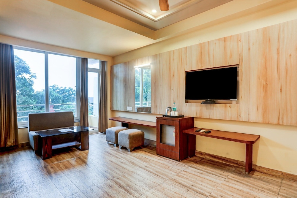 luxury stays at mussorie foothills