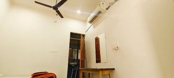 shri ayodhya dham hotel and restaurant