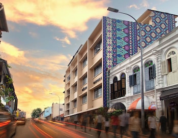 Coliwoo Hotel Kampong Glam,,2 star