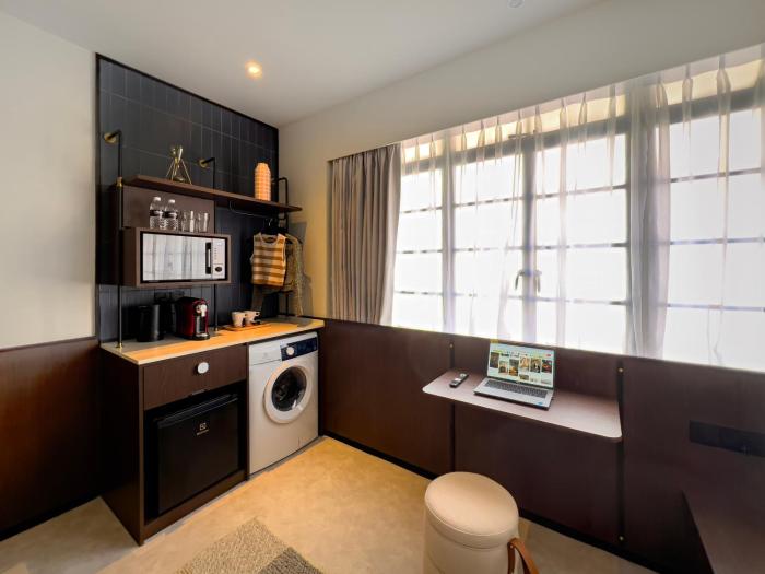 coliwoo hotel kampong glam