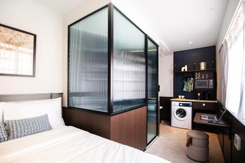 coliwoo hotel kampong glam
