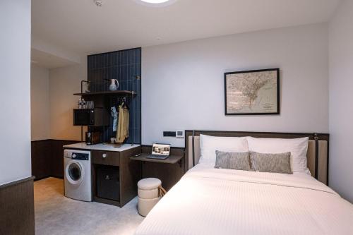 coliwoo hotel kampong glam
