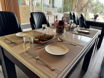 hillcrest valley ranikhet