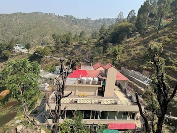 hillcrest valley ranikhet
