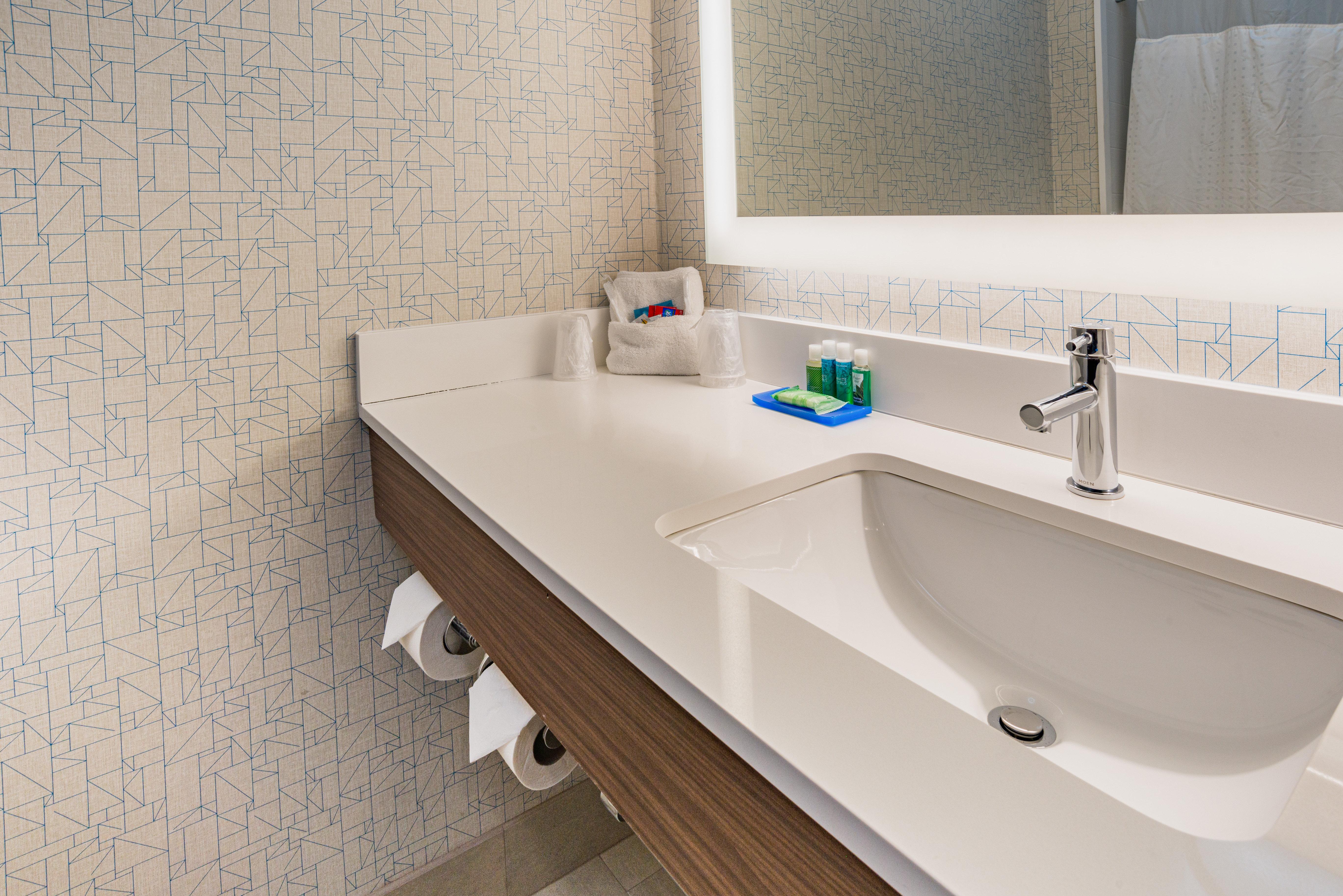 holiday inn express hotel and suites swansea by ihg