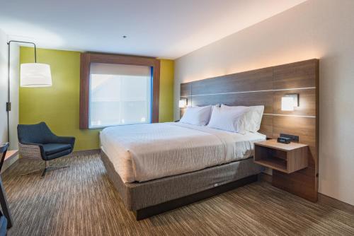 holiday inn express hotel and suites swansea by ihg