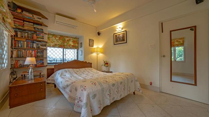 yellowbrick calcuttas freshest bnb