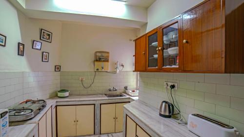 yellowbrick calcuttas freshest bnb
