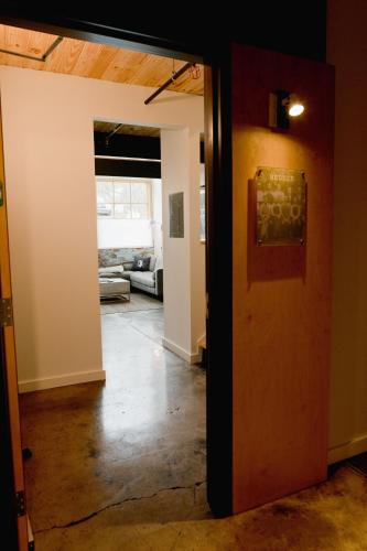 loom room retreat