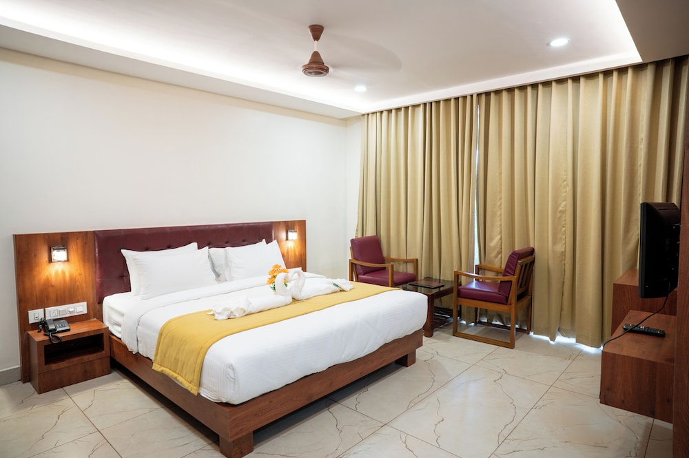 hotel the pearl shine