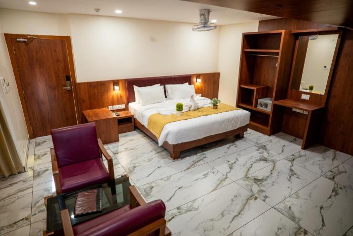 hotel the pearl shine