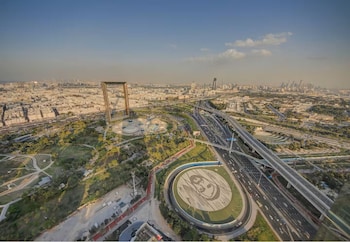 vogue 2bhk dubai frame view park metro