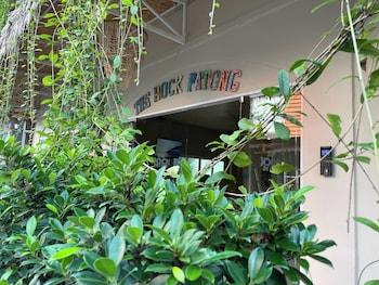 the rock patong comfort stay