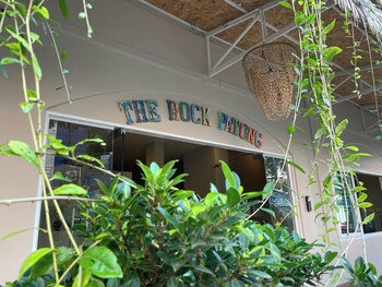 the rock patong comfort stay