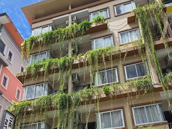 The Rock Patong Comfort Stay,,2 star