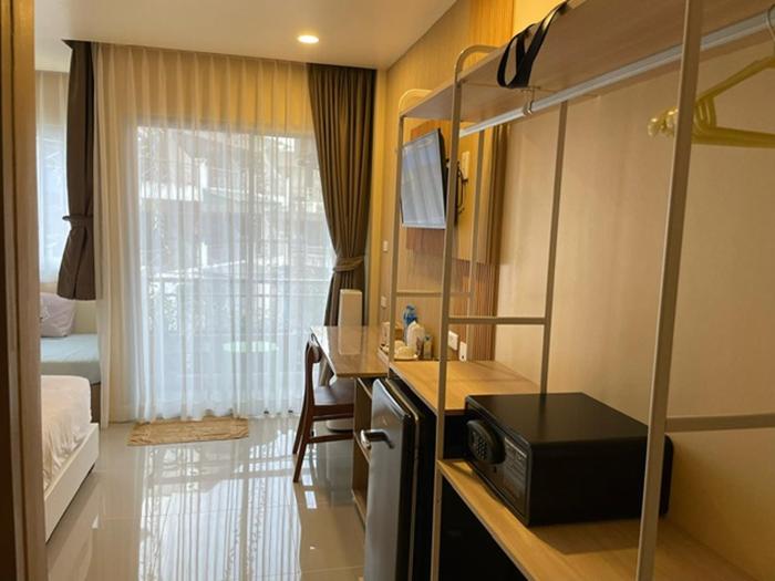 the rock patong comfort stay