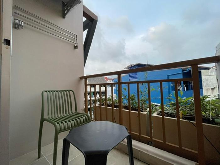 the rock patong comfort stay