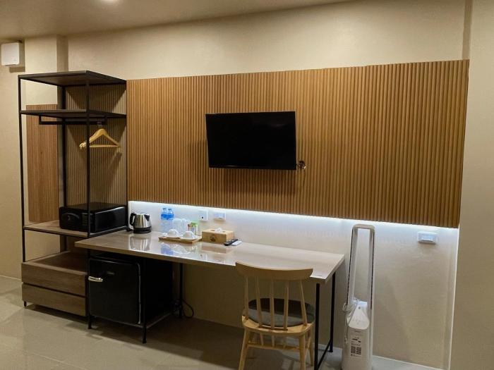 the rock patong comfort stay