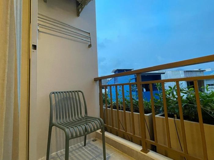 the rock patong comfort stay