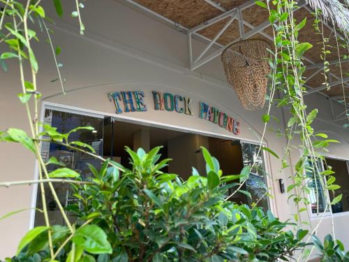 the rock patong comfort stay