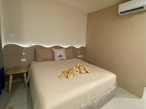 the rock patong comfort stay