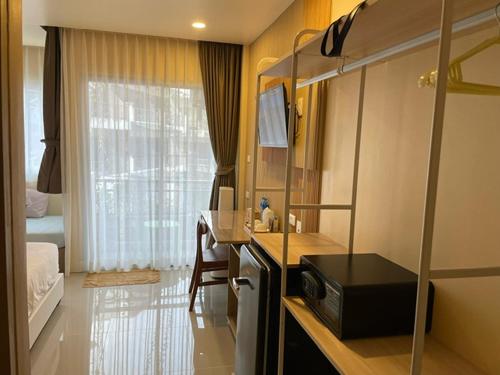 the rock patong comfort stay