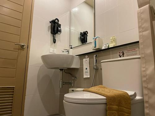 the rock patong comfort stay