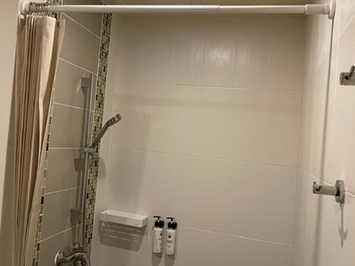 the rock patong comfort stay