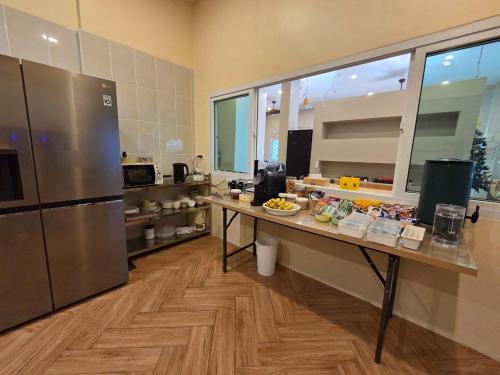 the rock patong comfort stay