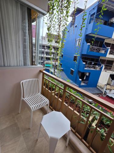 the rock patong comfort stay