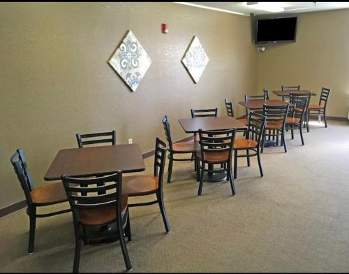 comfort crest inn