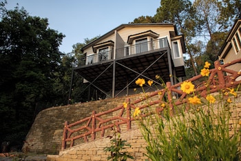 spellmount himalayan view infinity pool resort in kausani