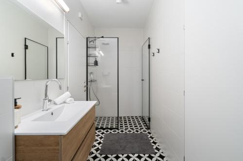 achziv beach stylish stay by sea n rent