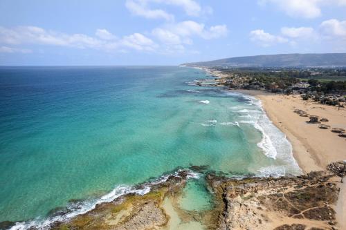 achziv beach stylish stay by sea n rent