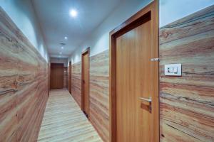 hotel amar residency