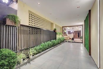 hotel amar residency