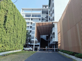 Prompt88 Healthland,,3 star